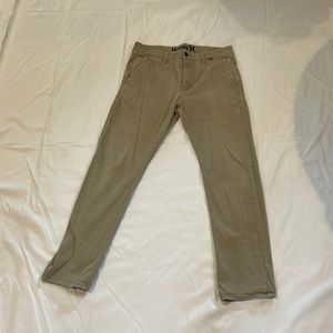 Men’s Oakley Khakis size 33